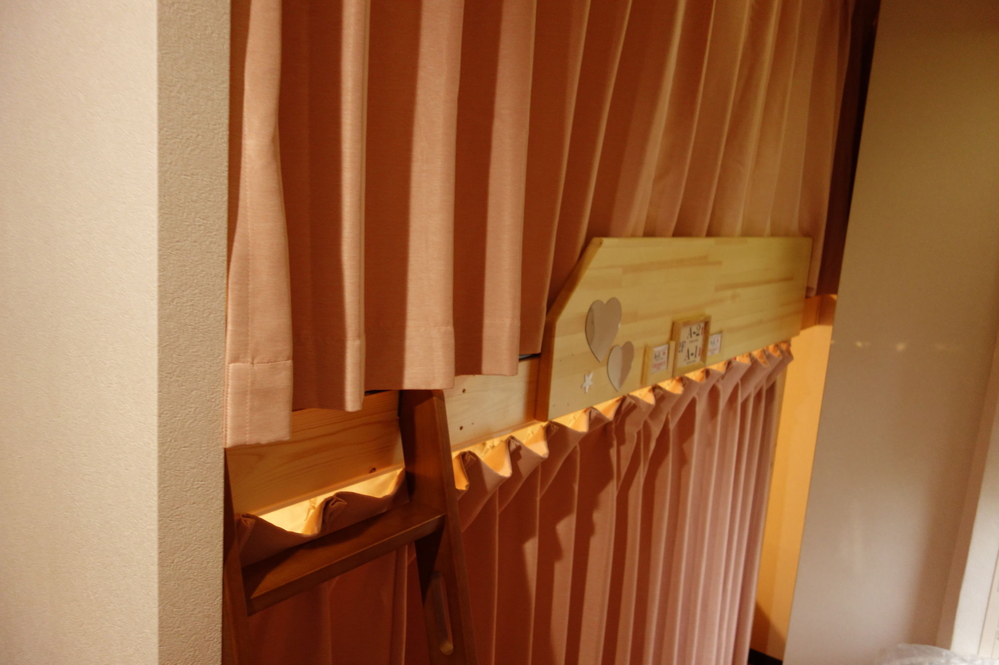 Kens House Hotel Osaka Bagian luar foto